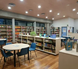 BIBLIOTECA 4