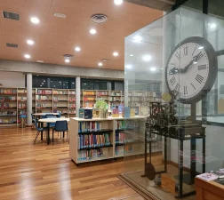 BIBLIOTECA 5