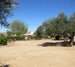 PARQUE AVDA. AGUARDENTERO I 2